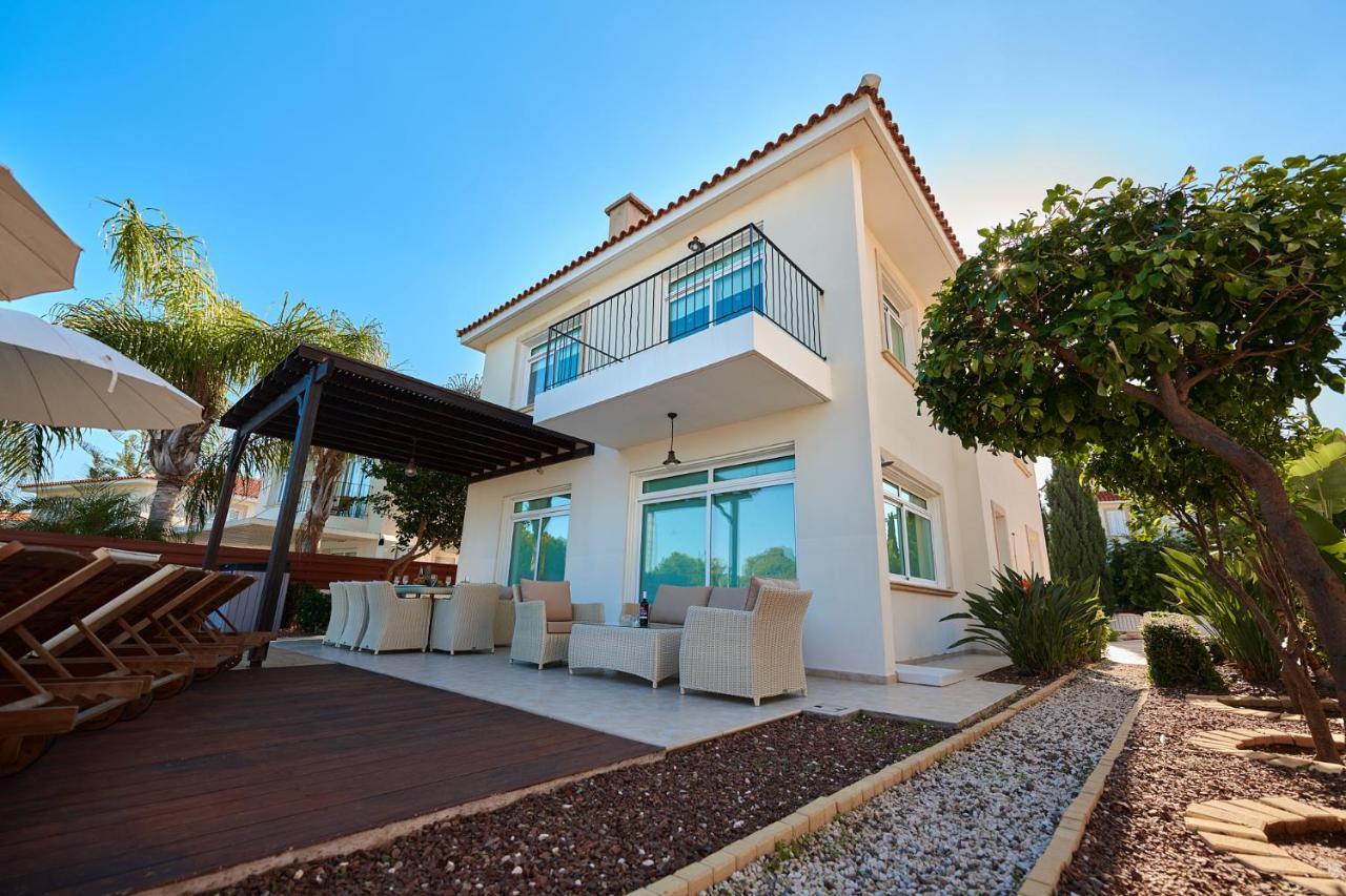 Beach Front Bella Vista By Ezoria Villas 普罗塔拉斯 外观 照片